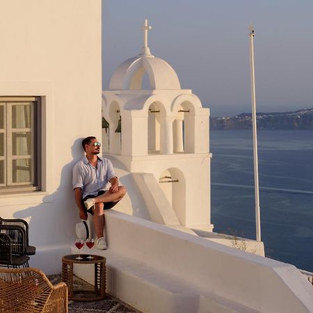 Anemos Family Suites Fira  Exteriör bild