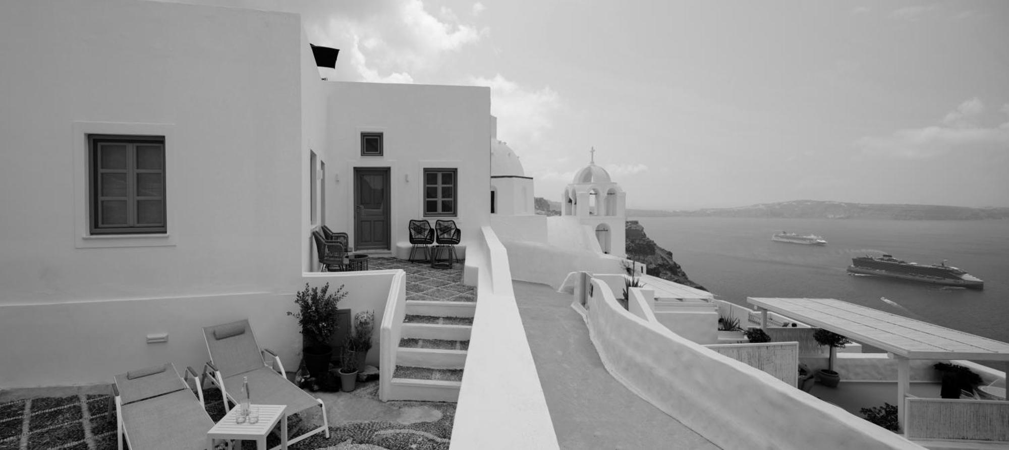 Anemos Family Suites Fira  Exteriör bild